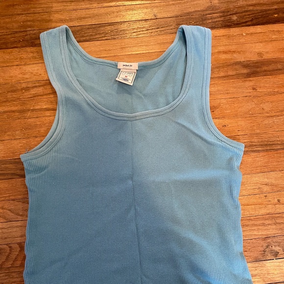 Old Navy Ribbed Racerback Tank Top - Picture 2 of 3